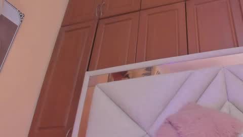 Vivi online show from 06/03/26, 12:30