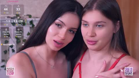 Snapshot of vivid_girls chatting on 03/09/26, 07:01 Nelly and Mari online show from 03/09/26, 07:01