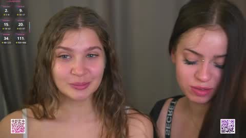 Snapshot of vivid_girls chatting on 04/09/26, 08:42 Nelly and Mari online show from 04/09/26, 08:42