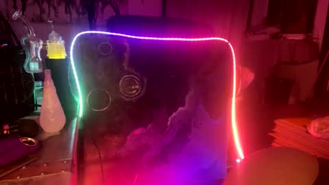 Snapshot of vividv chatting on 02/08/26, 12:19 Vivid Valerie and Roman Luxx online show from 02/08/26, 12:19