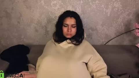vivien_ross online show from 05/13/26, 01:08