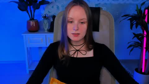 Snapshot of vivienleeigh chatting on 12/10/24, 07:54 Vivien online show from 12/10/24, 07:54