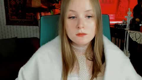 Snapshot of vivienleeigh chatting on 02/09/25, 01:03 Vivien online show from 02/09/25, 01:03