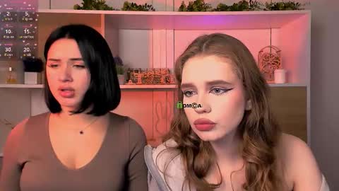 vivy_star online show from 12/14/25, 07:18