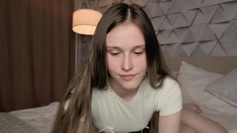 Snapshot of vixcx_ chatting on 09/14/25, 10:09 vixcx_ online show from 09/14/25, 10:09