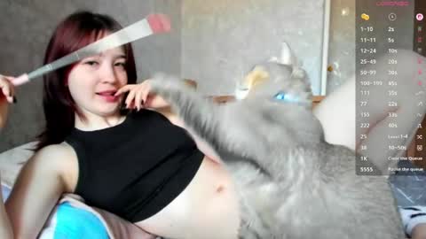 Snapshot of vixen_lab chatting on 04/23/26, 03:19 Nika 18 . online show from 04/23/26, 03:19