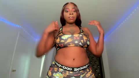 Snapshot of vixen_sasha chatting on 04/11/26, 10:14 Sasha Malone online show from 04/11/26, 10:14