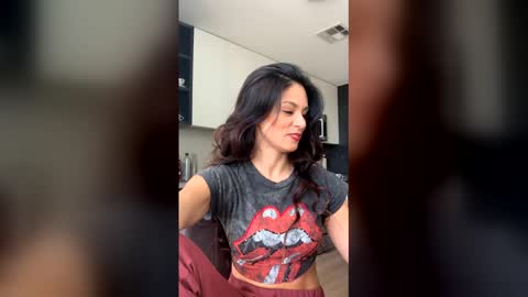 vixenblade online show from 01/10/26, 10:14