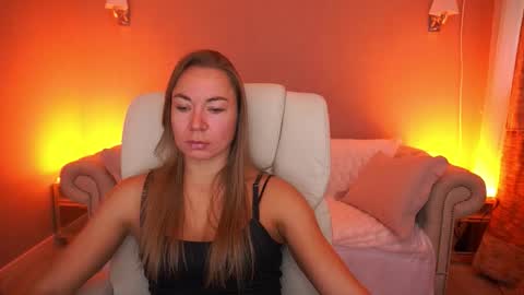 Ur Lady online show from 10/09/25, 07:28