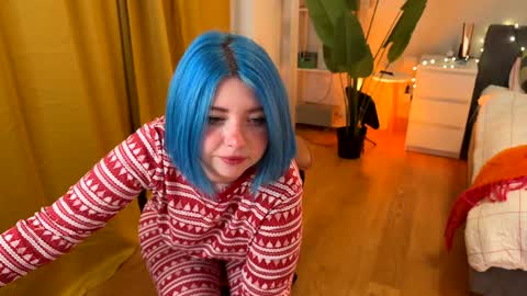 Snapshot of vixenp chatting on 12/04/24, 05:00 Polly Online mostly at 9pm-2am UK Time online show from 12/04/24, 05:00