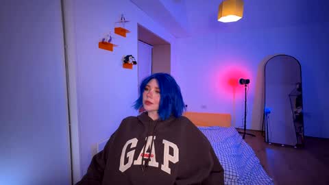 Snapshot of vixenp chatting on 01/24/25, 06:56 Polly Online mostly at 9pm-2am UK Time online show from 01/24/25, 06:56