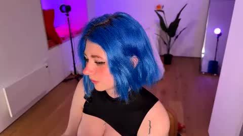 Snapshot of vixenp chatting on 02/16/25, 09:48 Polly Online mostly at 9pm-2am UK Time online show from 02/16/25, 09:48