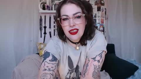 Snapshot of vixinvvitch chatting on 04/28/26, 03:06 VIXIN online show from 04/28/26, 03:06