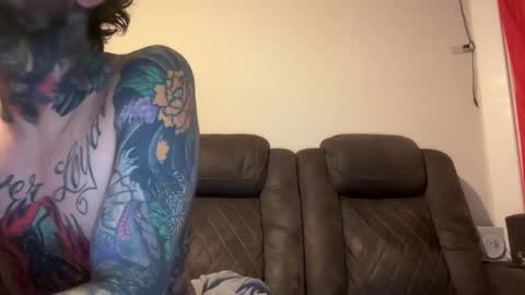 Snapshot of vj48826 chatting on 11/24/25, 02:11 VJ online show from 11/24/25, 02:11