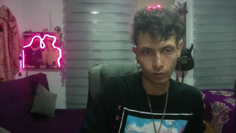 vl21cm online show from 09/17/25, 06:59