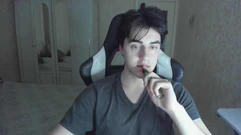 Martin online show from 09/17/25, 03:24