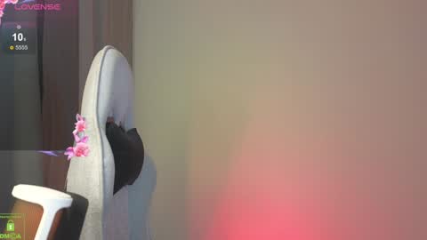 Snapshot of vlad1zy chatting on 12/09/24, 03:22 Vlada online show from 12/09/24, 03:22