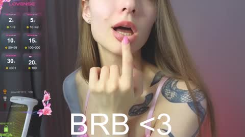 Snapshot of vlad1zy chatting on 01/14/25, 08:15 Vlada online show from 01/14/25, 08:15