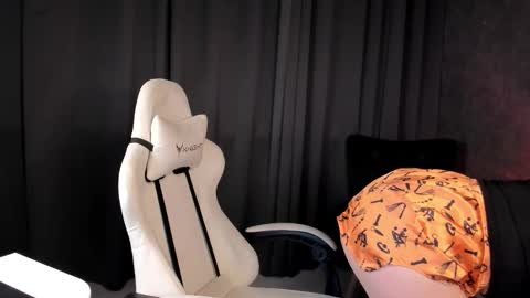 Snapshot of vladiturbo69 chatting on 03/21/26, 04:06 vladi-turbo69 online show from 03/21/26, 04:06