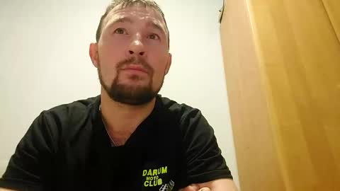 Snapshot of vladumyr chatting on 11/25/25, 07:58 vladumyr online show from 11/25/25, 07:58