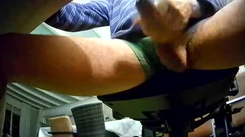 Snapshot of vleeslollie2024 chatting on 12/15/25, 03:33 vleeslollie2024 online show from 12/15/25, 03:33