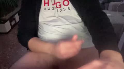 Snapshot of vndercamsell chatting on 02/01/26, 10:30 playtoguetherlove online show from 02/01/26, 10:30