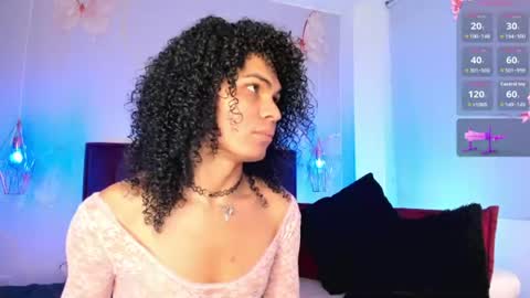 Snapshot of vnuss__ chatting on 06/08/26, 10:32 VENUS online show from 06/08/26, 10:32