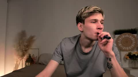 Snapshot of volan_starts chatting on 02/09/26, 04:05 Dan online show from 02/09/26, 04:05