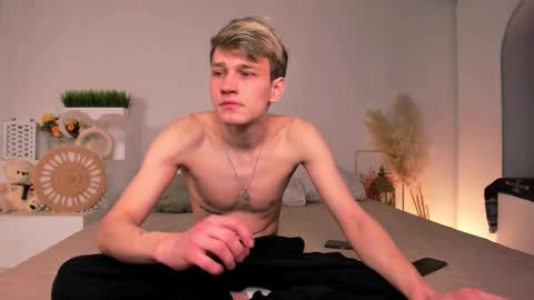 Snapshot of volan_starts chatting on 02/14/26, 04:31 Dan online show from 02/14/26, 04:31