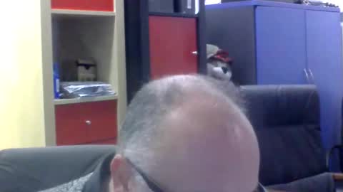 volpi72 online show from 02/06/25, 07:07