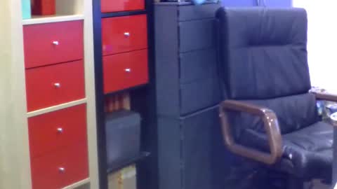 volpi72 online show from 11/25/25, 06:30