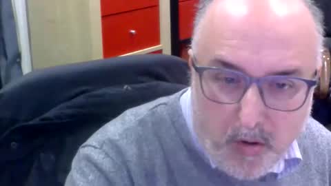Snapshot of volpi72 chatting on 03/04/26, 06:03 volpi72 online show from 03/04/26, 06:03