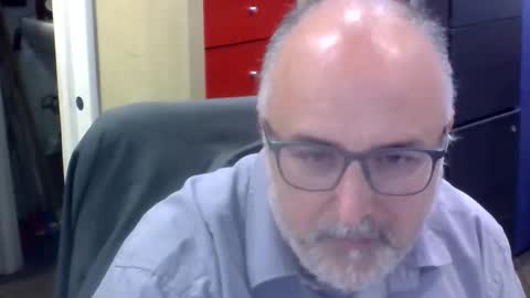 Snapshot of volpi72 chatting on 04/23/26, 10:47 volpi72 online show from 04/23/26, 10:47
