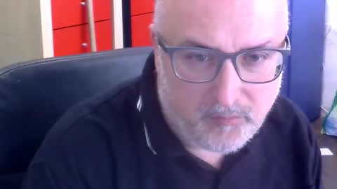 Snapshot of volpi72 chatting on 05/16/26, 10:23 volpi72 online show from 05/16/26, 10:23
