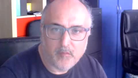 Snapshot of volpi72 chatting on 07/02/26, 12:33 volpi72 online show from 07/02/26, 12:33