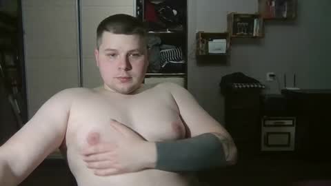 Volshebnik1302 online show from 03/10/25, 08:56