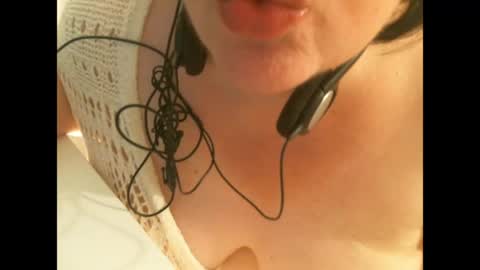 Mary online show from 05/20/26, 10:16