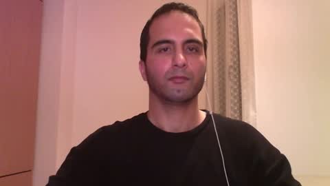 Snapshot of volve5 chatting on 02/14/25, 08:37 volve5 online show from 02/14/25, 08:37