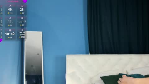 Snapshot of vonen_ray chatting on 03/27/26, 09:21 Vonen online show from 03/27/26, 09:21