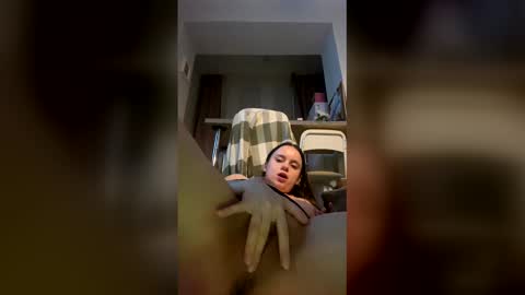 vonessa_crown123098 online show from 03/27/26, 12:16