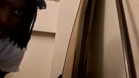 Snapshot of vonnieeb2x chatting on 09/28/25, 04:29 vonnieeb2x online show from 09/28/25, 04:29