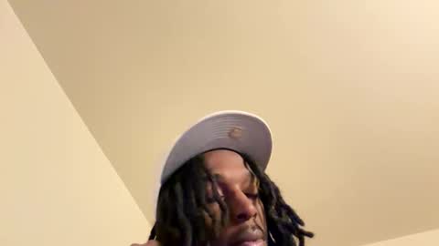 Snapshot of vonnieeb2x chatting on 10/05/25, 07:39 vonnieeb2x online show from 10/05/25, 07:39