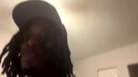 Snapshot of vonnieeb2x chatting on 10/14/25, 06:47 vonnieeb2x online show from 10/14/25, 06:47