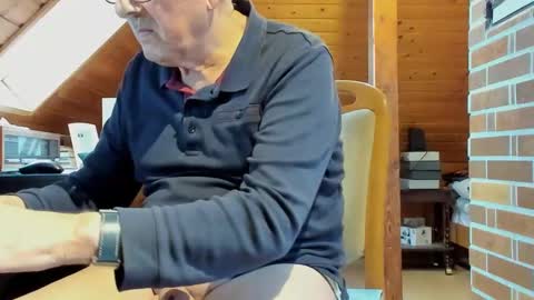 Snapshot of vonrex1 chatting on 12/12/24, 12:22 heinz online show from 12/12/24, 12:22