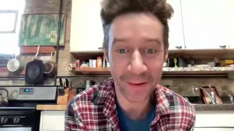 Snapshot of voodoochilelove chatting on 12/21/25, 07:21 Djangus Roundstone online show from 12/21/25, 07:21