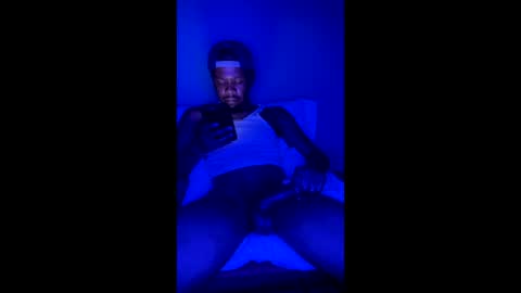 Snapshot of voodoodxck chatting on 01/19/25, 10:39 voodoodxck online show from 01/19/25, 10:39