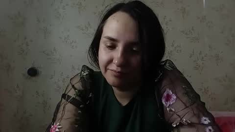 Snapshot of voulezvous_angel chatting on 03/18/26, 06:05 voulezvous_angel online show from 03/18/26, 06:05