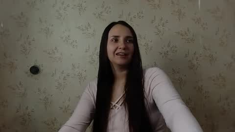 Snapshot of voulezvous_angel chatting on 03/26/26, 08:42 voulezvous_angel online show from 03/26/26, 08:42