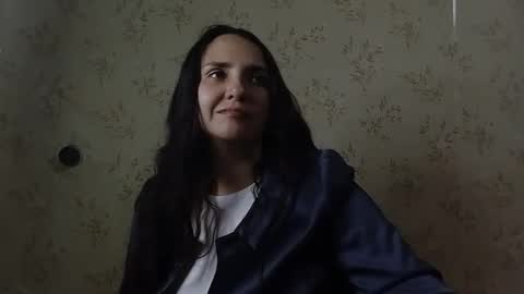 Snapshot of voulezvous_angel chatting on 04/16/26, 06:52 voulezvous_angel online show from 04/16/26, 06:52