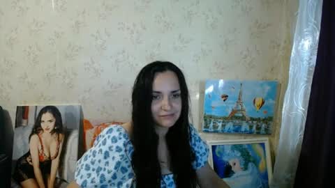 Snapshot of voulezvous_angel chatting on 05/28/26, 04:43 voulezvous_angel online show from 05/28/26, 04:43